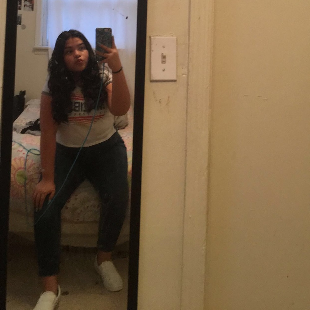 Meet your Posher, Dulce